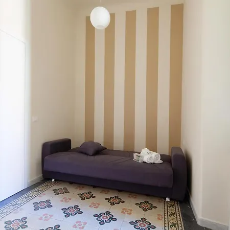Guest house Rent
